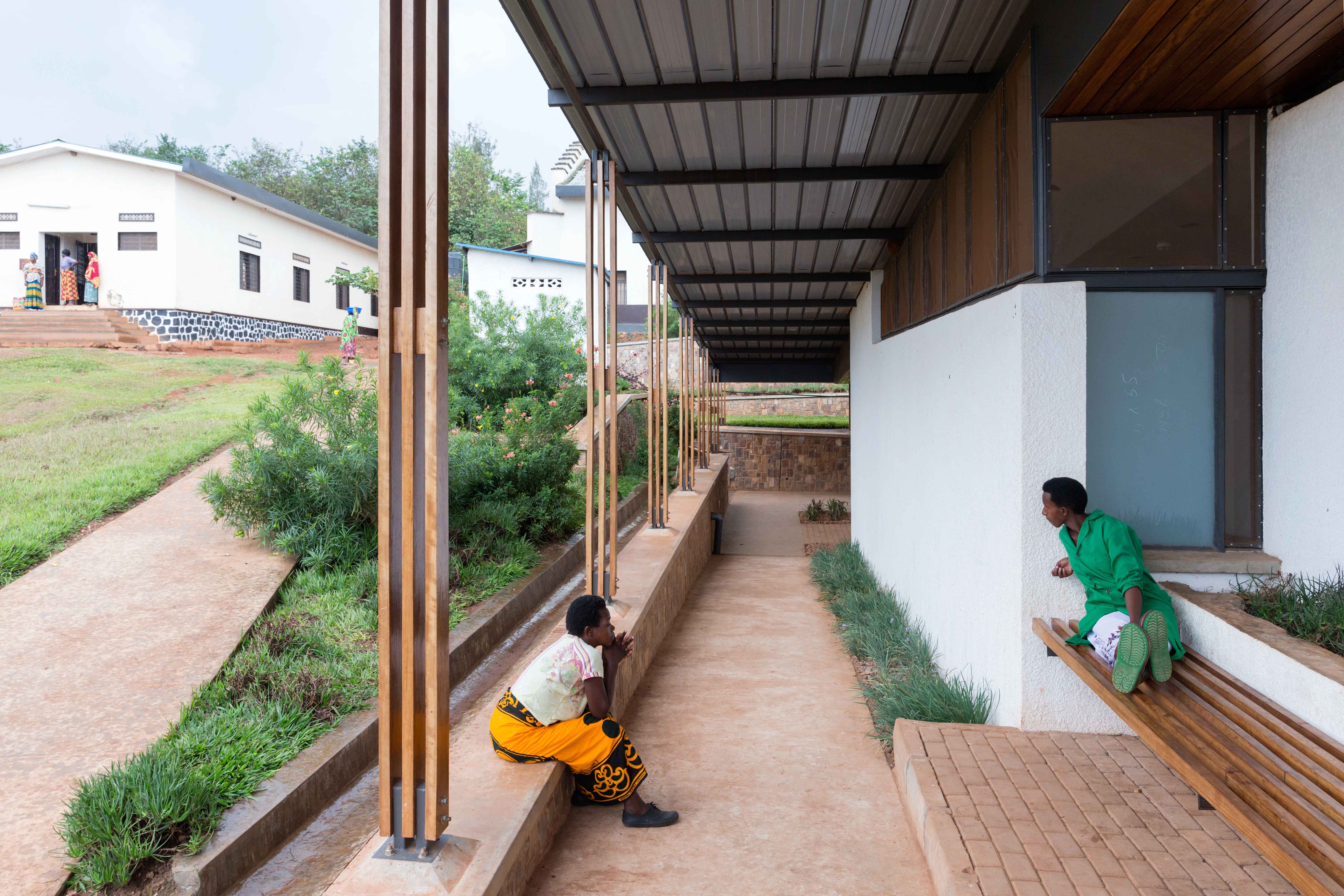 Photo of Rwinkwavu NICU, Outdoor Waiting Area