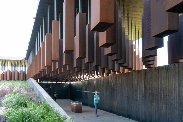 eji