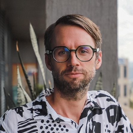 Alexander Muller headshot