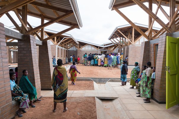 Photo of Maternity Waiting Village, Photo by Iwan Baan, Courtyard and Waiting Space Between Birthing Rooms 
